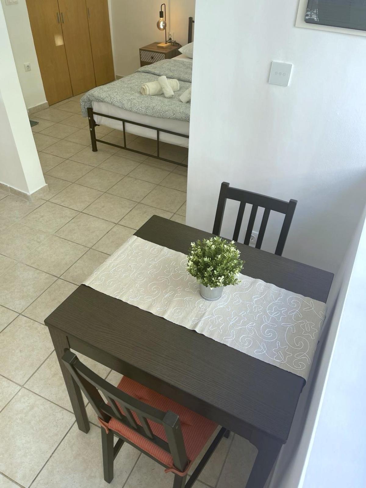 Skg Retreat Emerald - 5Min Walk From Seafront Thessaloniki Exterior photo